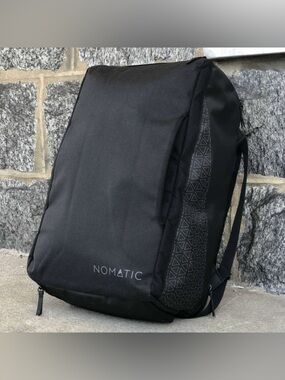 Nomatic 40L Black Travel Bag